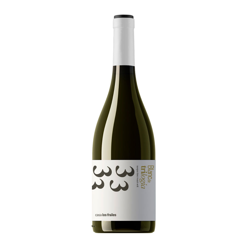 A white wine bottle from the Valencia region called Blanc de Trilogía