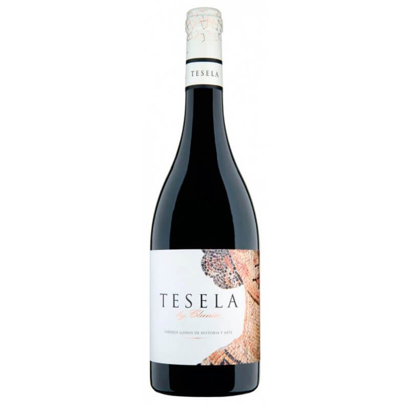 A red wine bottle called Tesela de Clunia Tinto